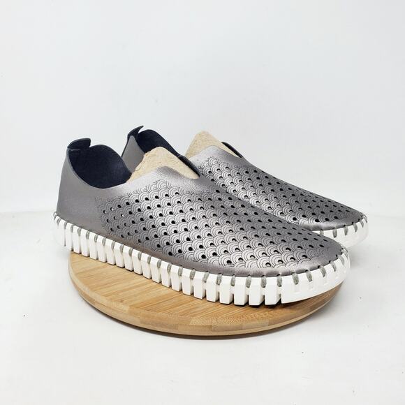 Ilse Jacobsen Tulip Slip On Shoes Women 41 Silver Pewter Metallic Loafer Sneaker - Picture 6 of 12